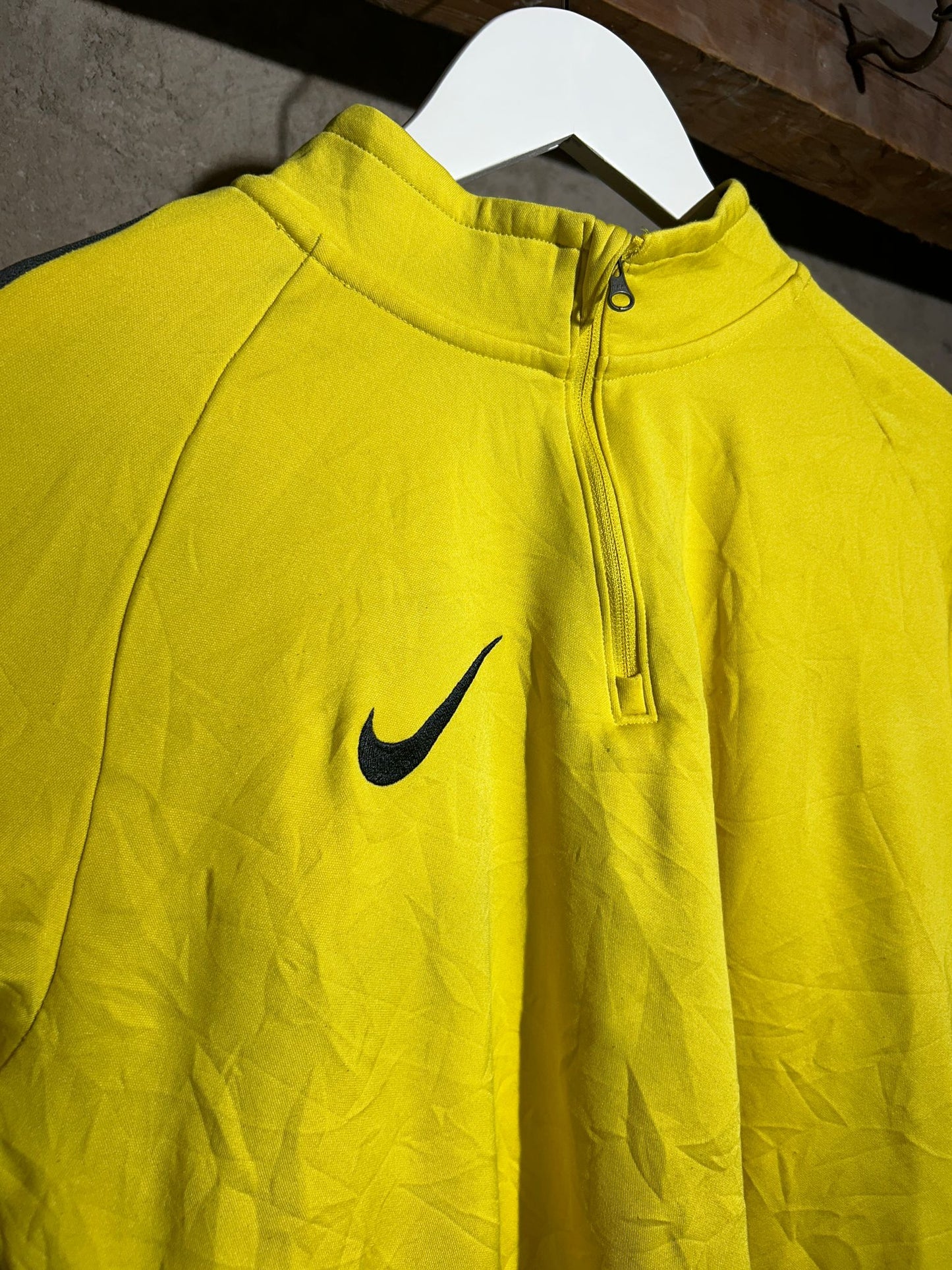 NIKE Track Jacket yellow (M)