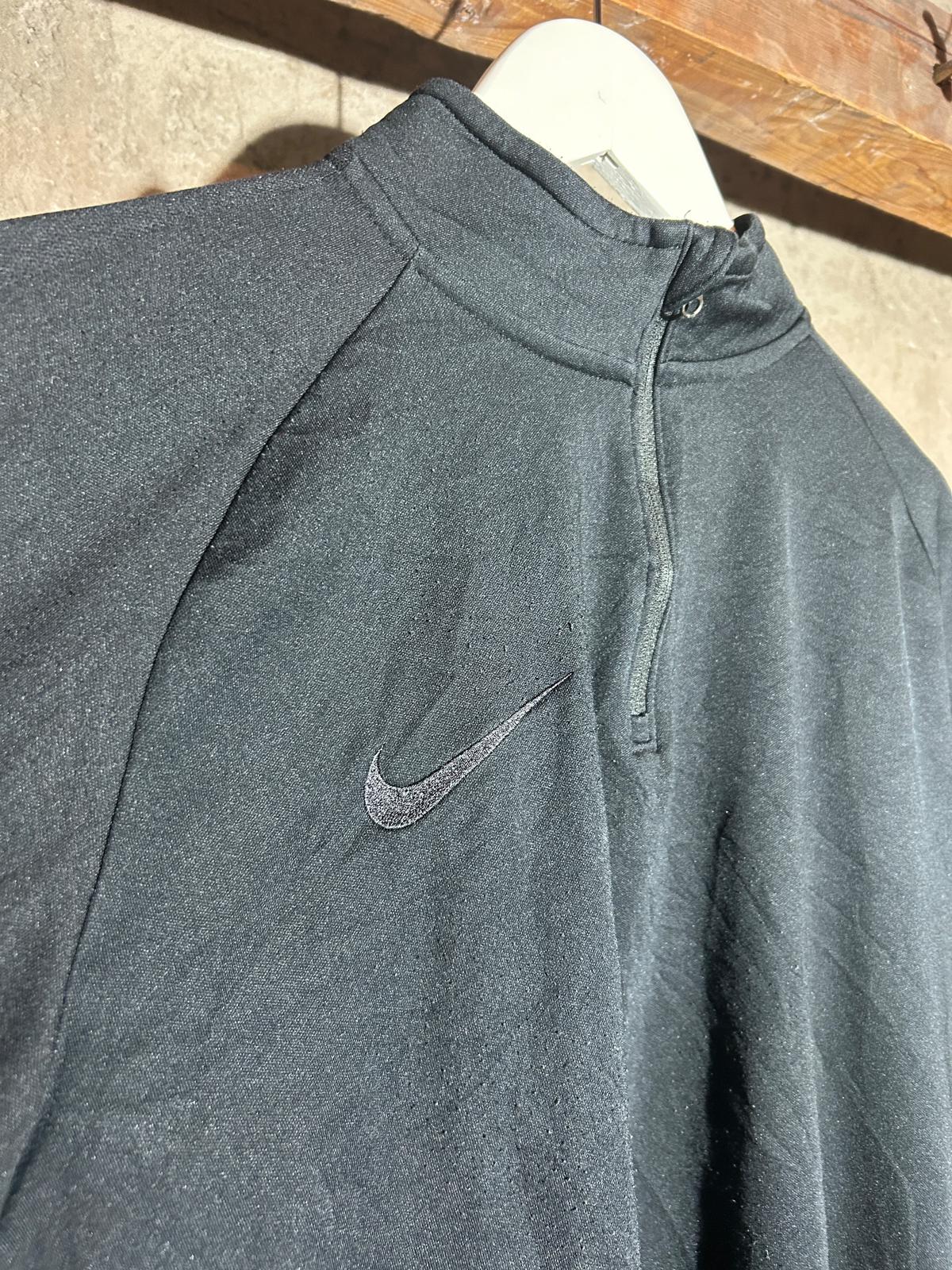 NIKE Track Jacket Black (L)