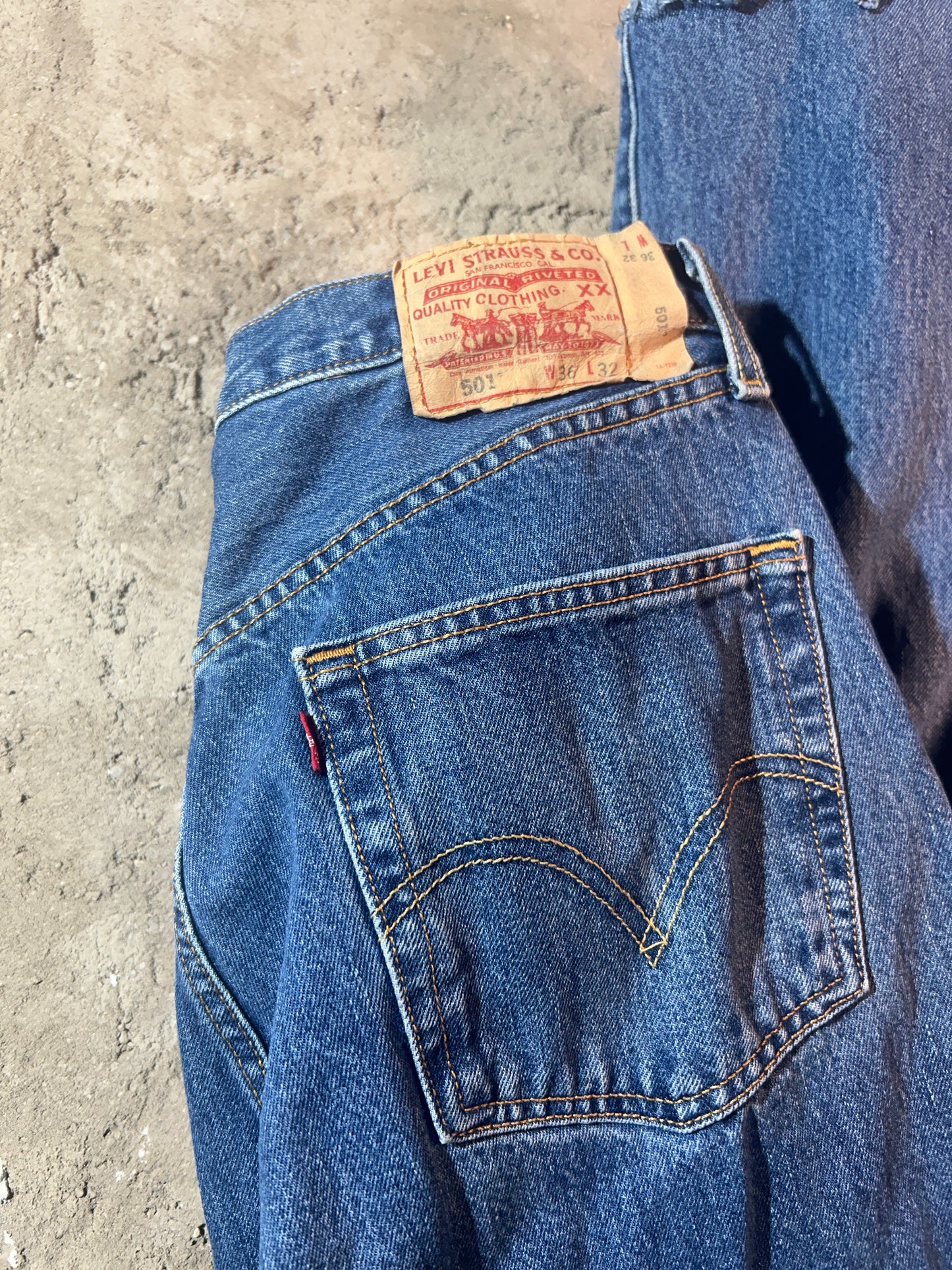 Vintage Levis Jeans (L)
