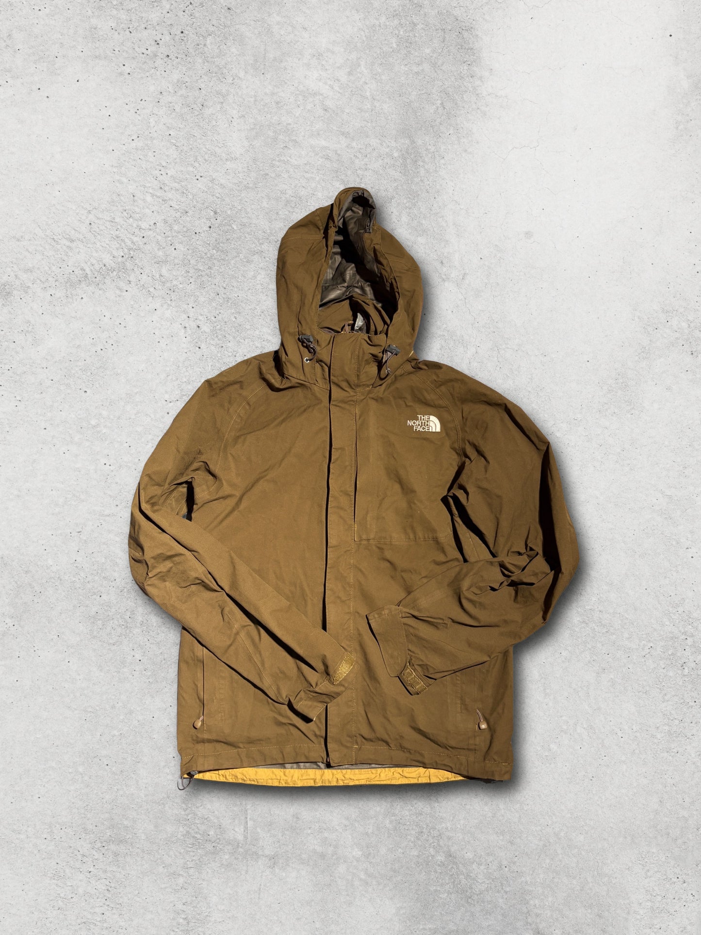 The North Face Windbreaker Jacket (M)