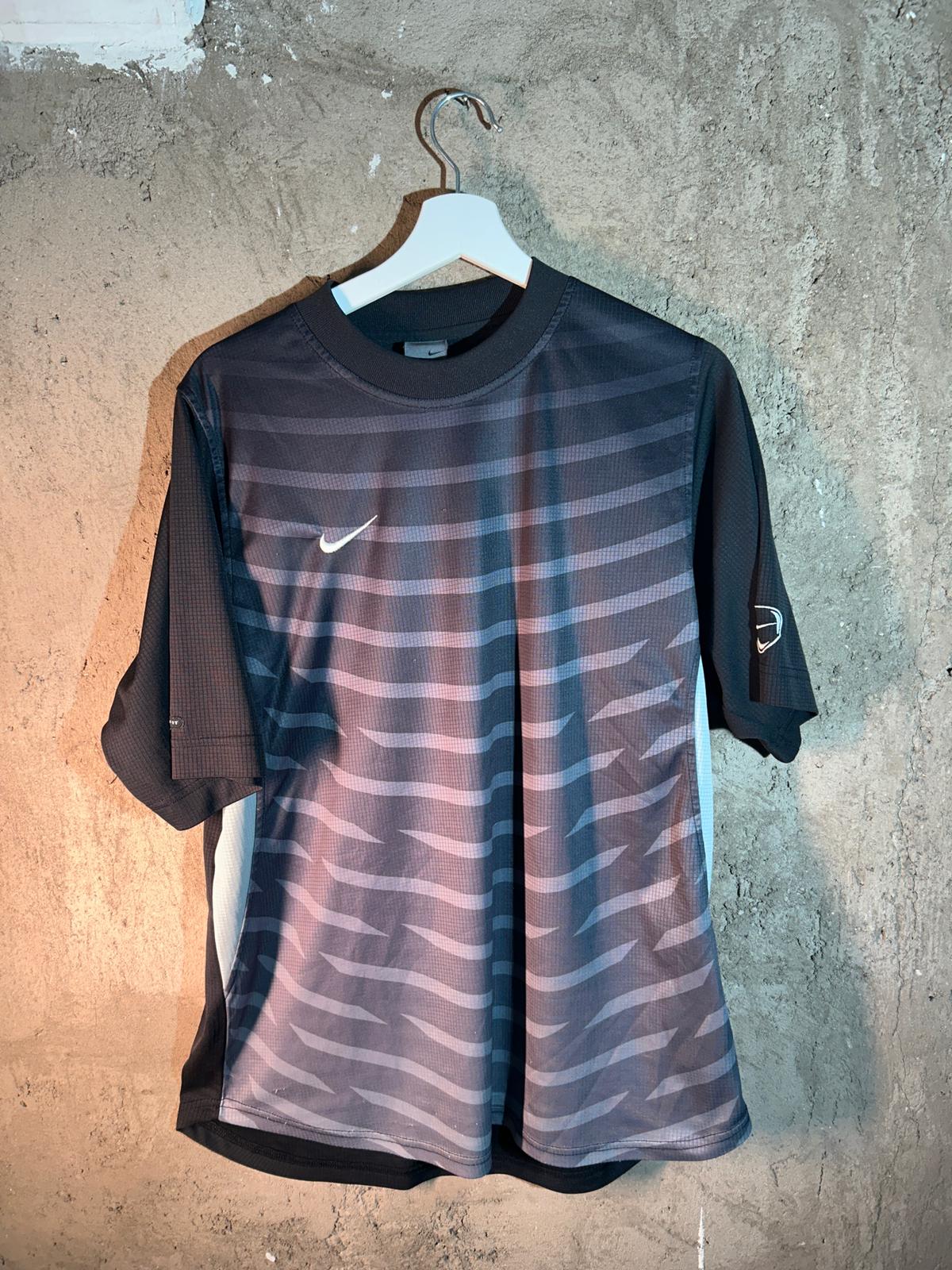 Nike Vintage Sport Shirt (L)